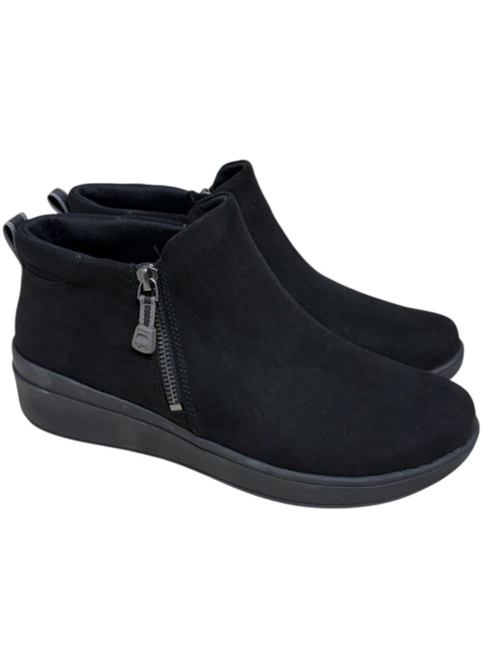 NWOT Ryka Lyrical Women's Wedge Ankle Winter Boots Booties Size 9 M